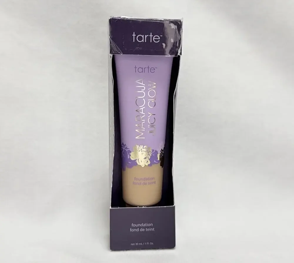 Tarte Maracuja Juicy Glow Foundation - 1 Fl. Oz / 30mL - 24N Light Neutral